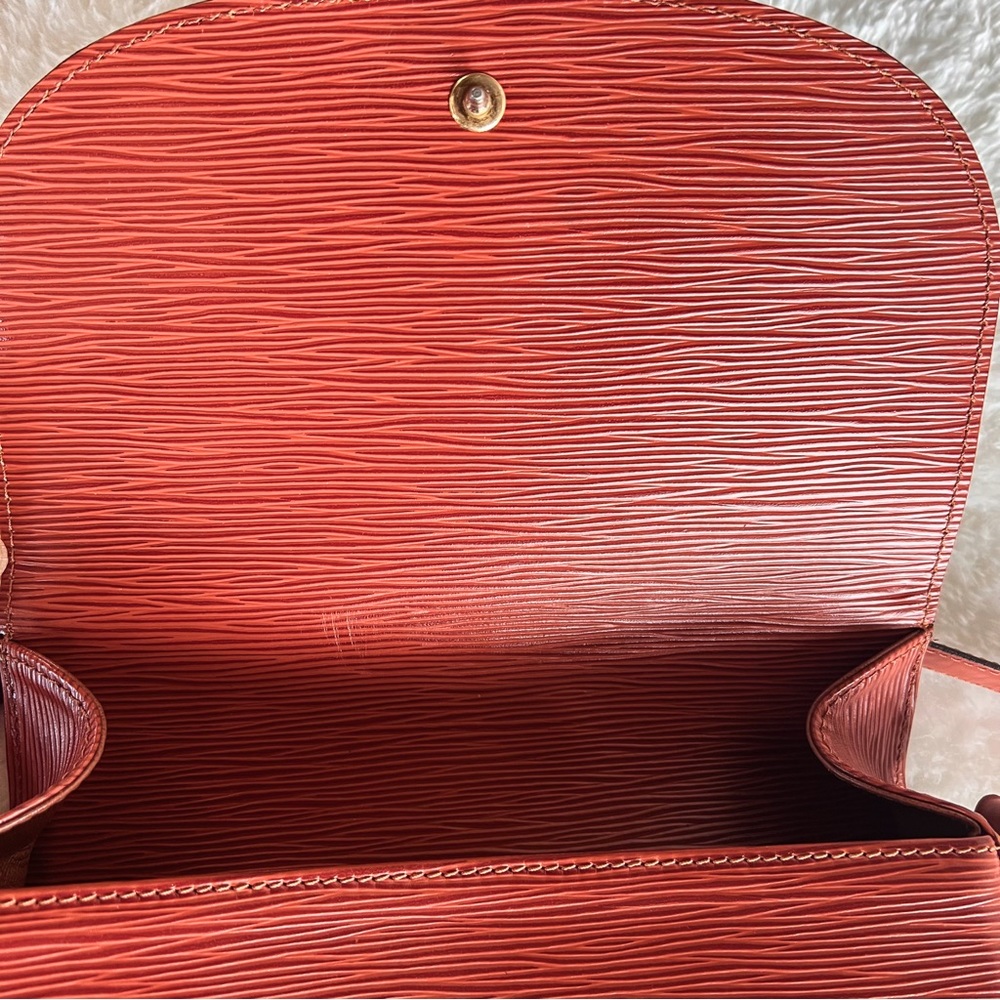 Louis Vuitton Saint Cloud In Brown Epi Leather Vintage Crossbody Shoulder Bag - Picture 13 of 16